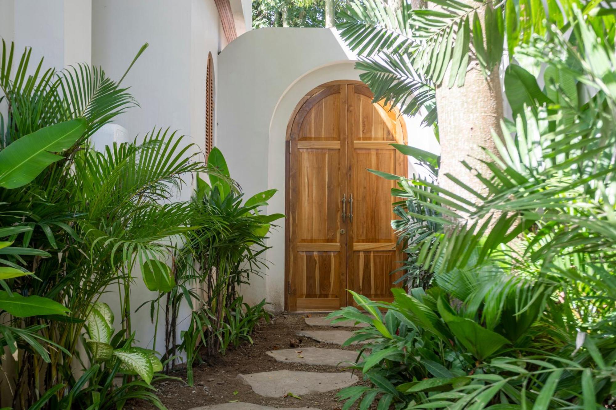 The Dreamland By The Young Villas Uluwatu  Exterior photo